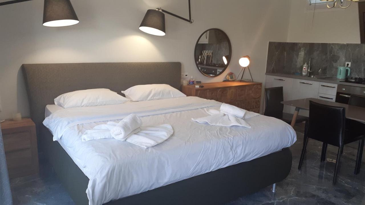 Giannis Appartement Galatás Buitenkant foto